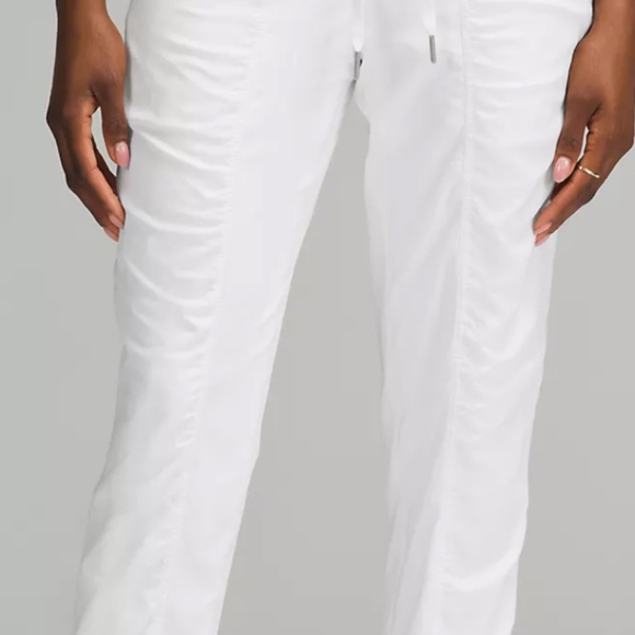 Lululemon Dance Studio Mid-Rise Jogger *Full Length (Size 0) - Picture 5 of 11